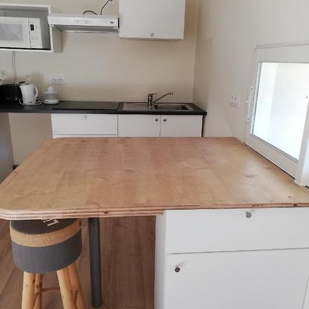 Studio En Campagne Dans Une Ferme Bio Apartment Ньон Екстериор снимка