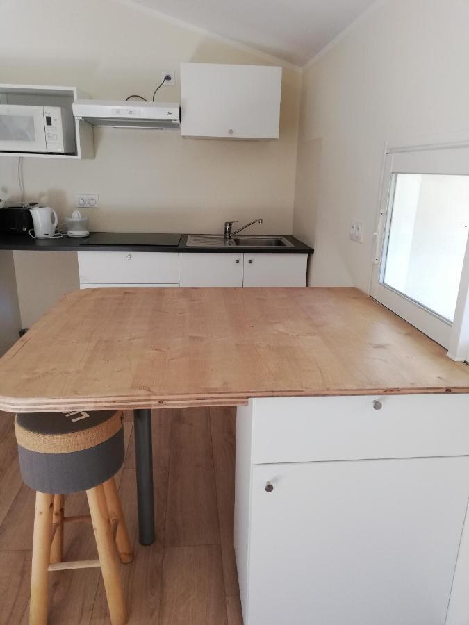 Studio En Campagne Dans Une Ferme Bio Apartment Ньон Екстериор снимка
